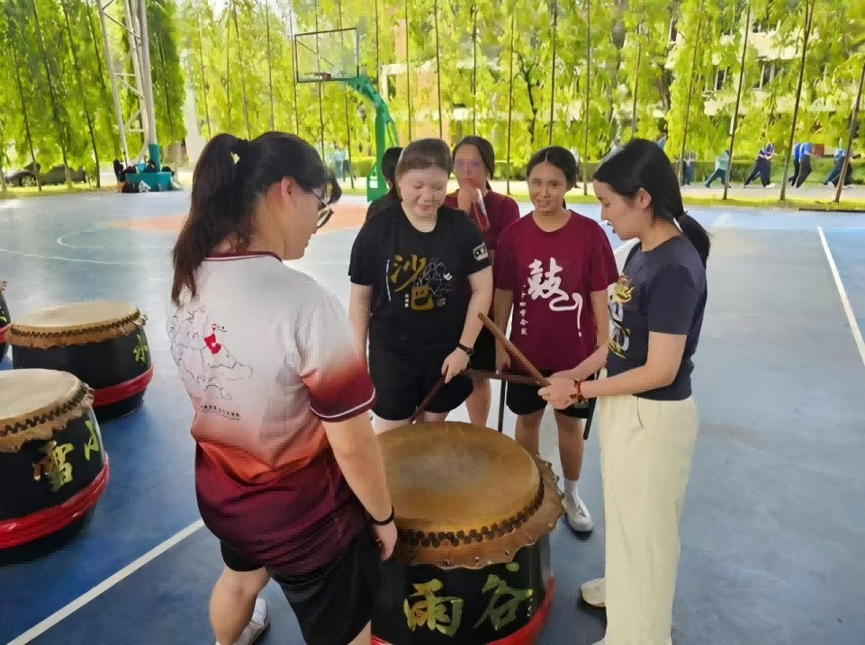 浙江科技大学人文外语学院青春丝路·沙巴筑梦暑期实践团赴马来西亚交流活动纪实