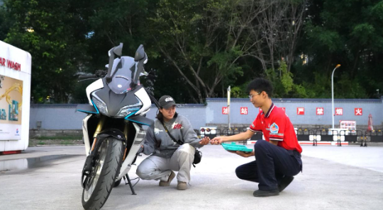驿站伴骑行,中国石化重庆石油全力护航摩友追风之旅 驿站伴骑行,中国石化重庆石油全力护航摩友追风之旅