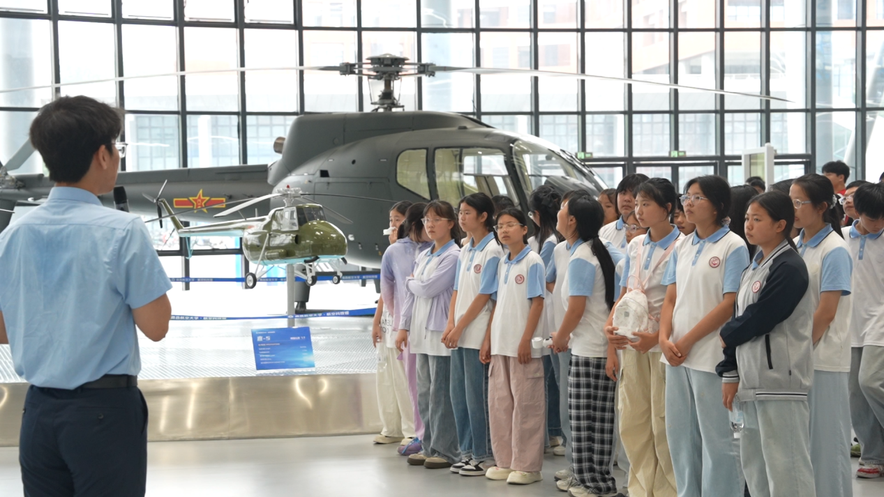 航天逐梦铸魂 国防教育润心：南昌航空大学激活青春报国“动力源”