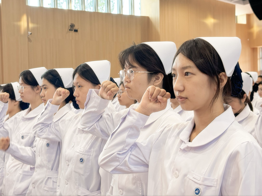 北京卫生职业学院新校区启用暨2026级新生开学典礼举行 北京卫生职业学院新校区启用暨2026级新生开学典礼举行