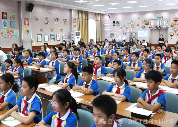 学术胜利|“双轮驱动 深研真思”共生新课堂暨家长开放日五年级专场