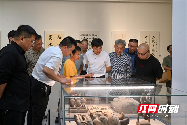 蘸一江资水 写千年梅山——娄底益阳书法交流展侧记